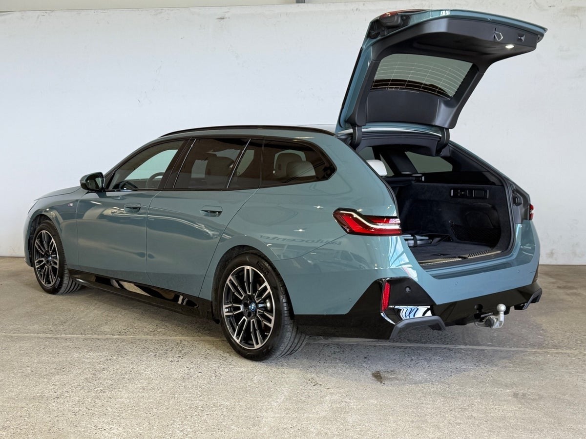BMW i5 eDrive40 Touring M-Sport