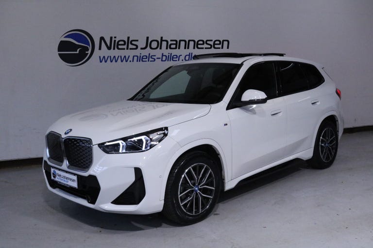 BMW iX1 eDrive20 M-Sport