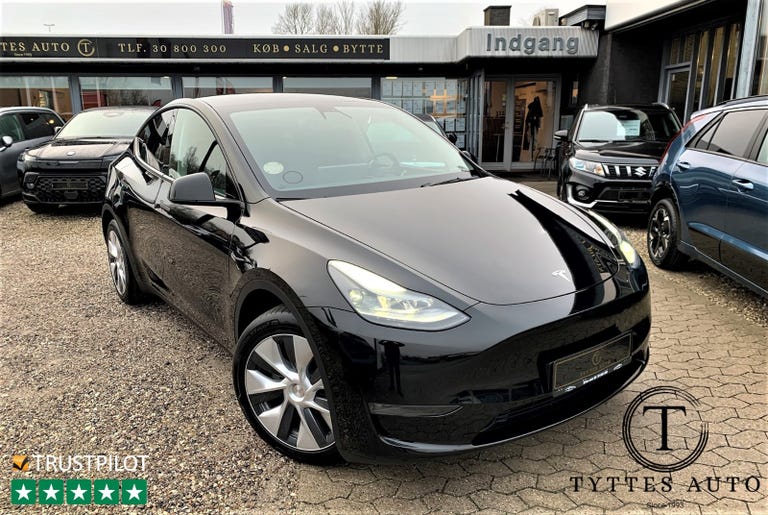 Tesla Model Y Long Range AWD