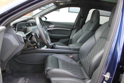 Audi e-tron S-line quattro