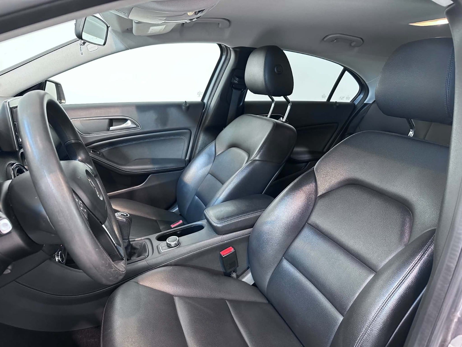 2014 Mercedes A180