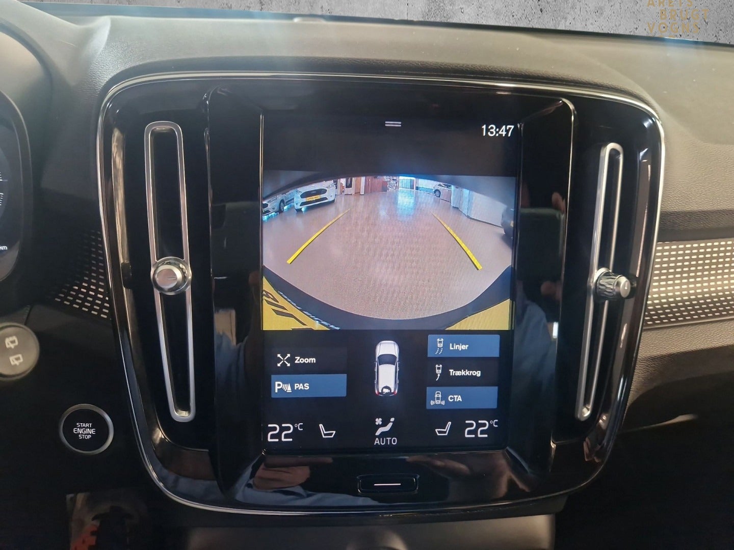 Billede af Volvo XC40 1,5 T5 ReCharge R-Design aut. Van