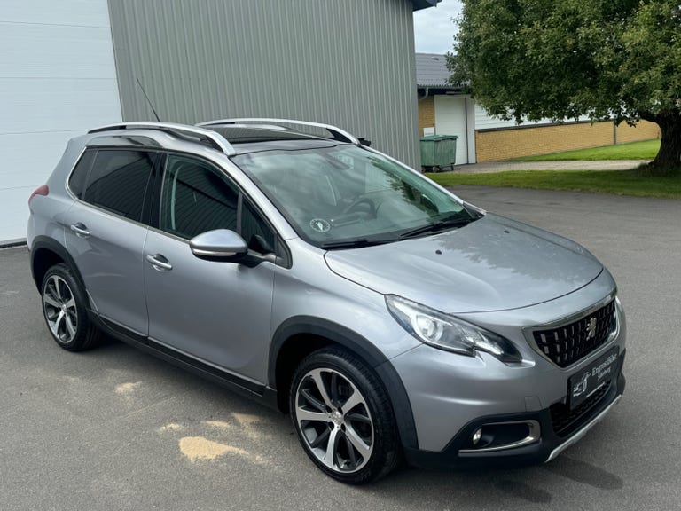 Peugeot 2008 BlueHDi 100 Desire Sky