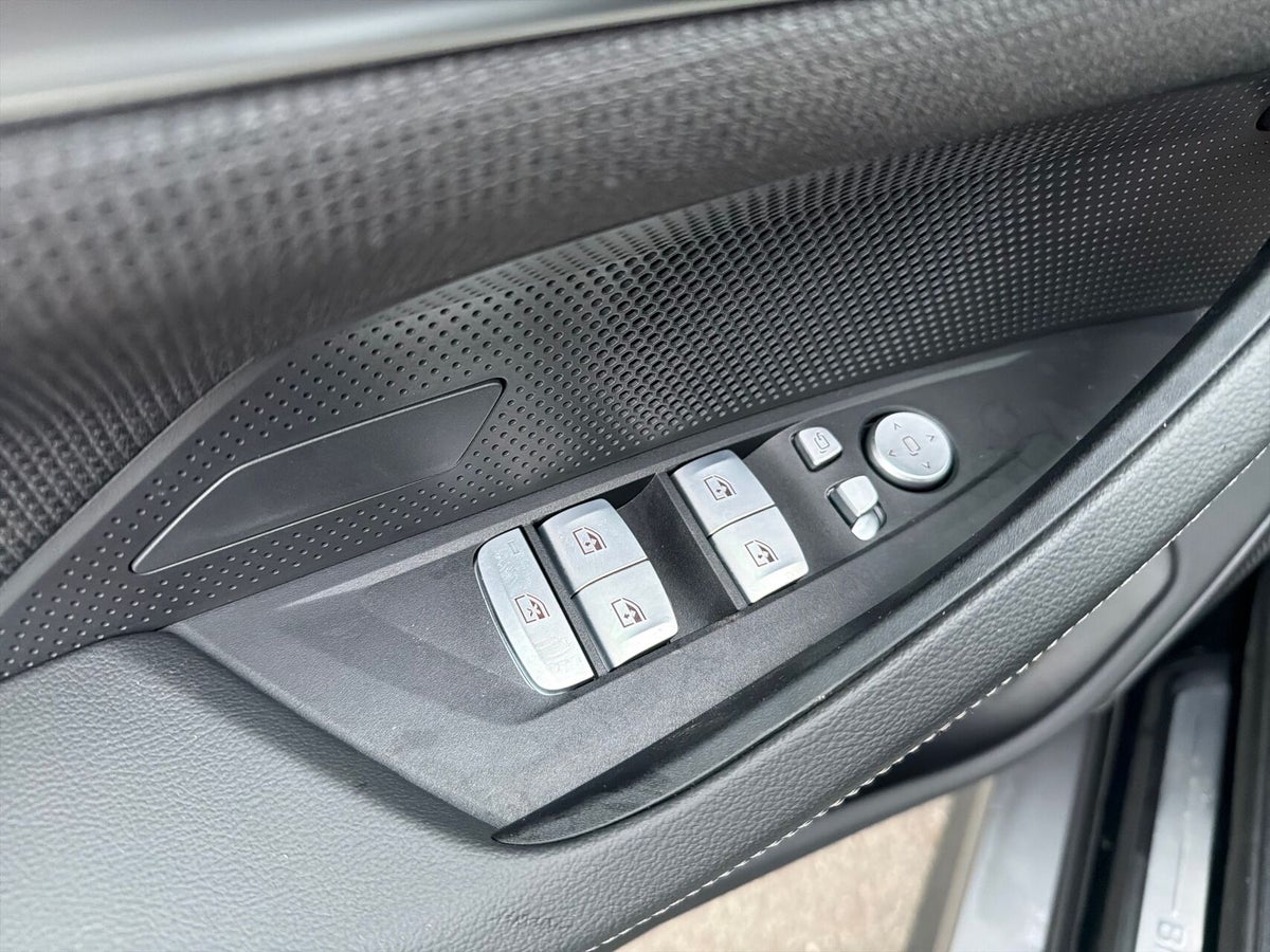 BMW i4 eDrive40 billede 16