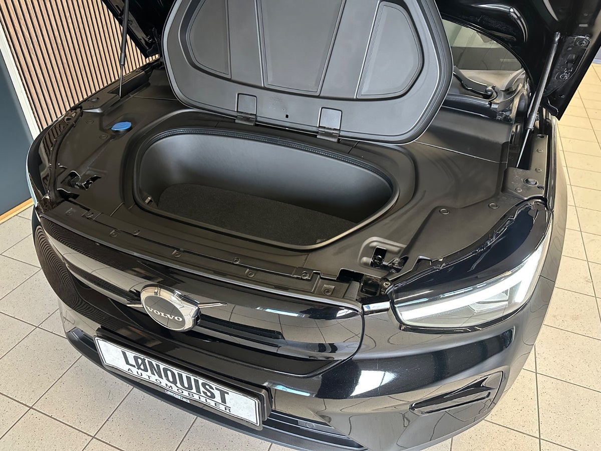 Volvo C40 P6 ReCharge Core