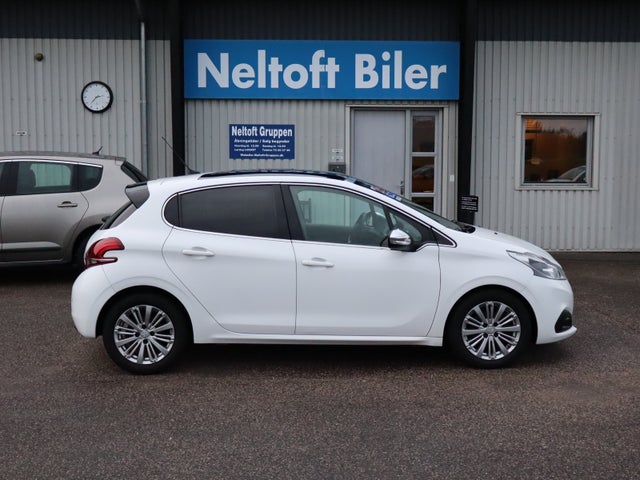 Peugeot 208 1,6 BlueHDi 100 Allure