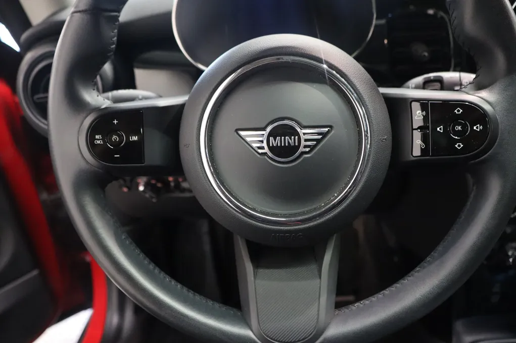 MINI Cooper SE Camden Edition