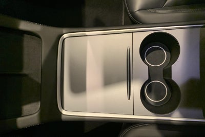 Tesla Model Y Performance AWD