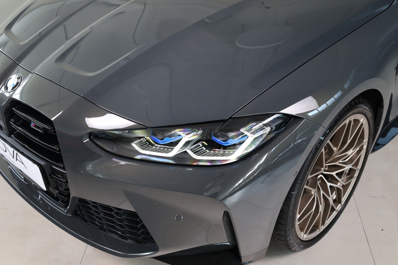 BMW M4 3,0 Coupé Competition xDrive aut. 2d - 2