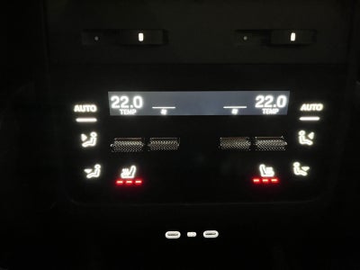 Porsche Macan 4