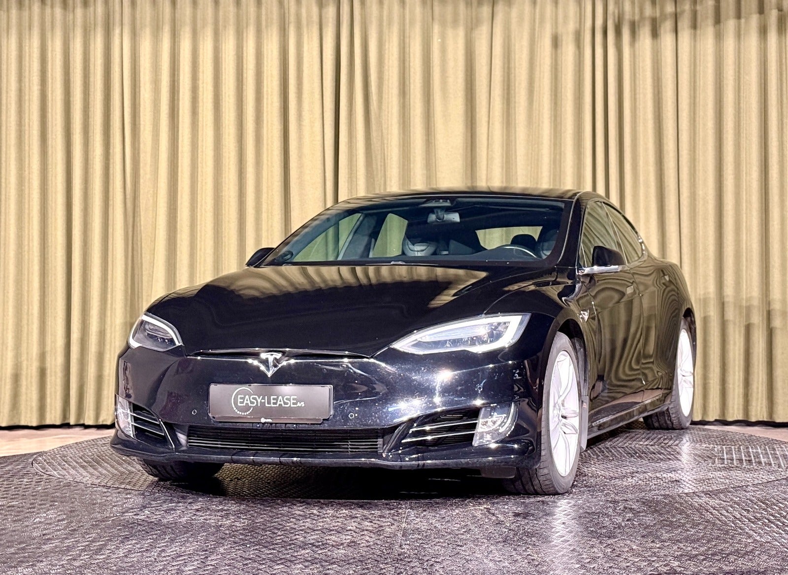 Tesla Model S  100D