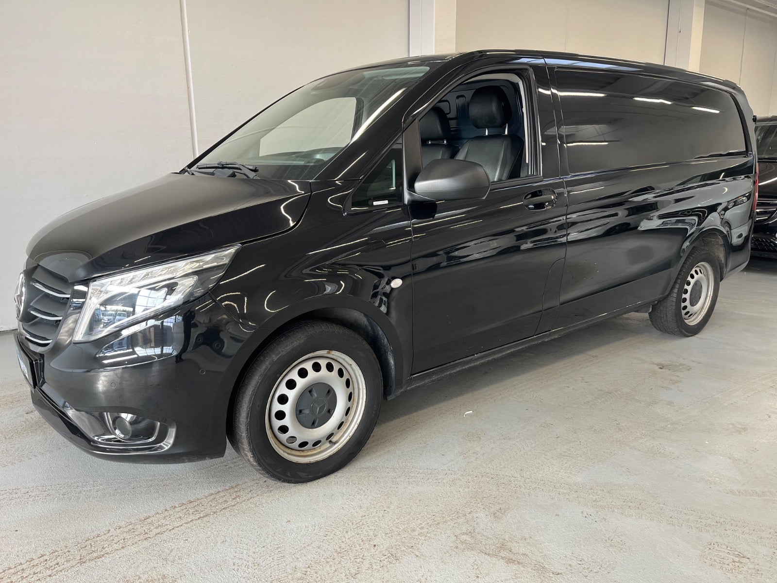 Billede af Mercedes Vito 114 2,0 CDi Complete aut. L RWD