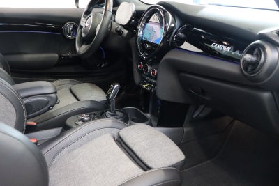 MINI Cooper SE Camden Edition
