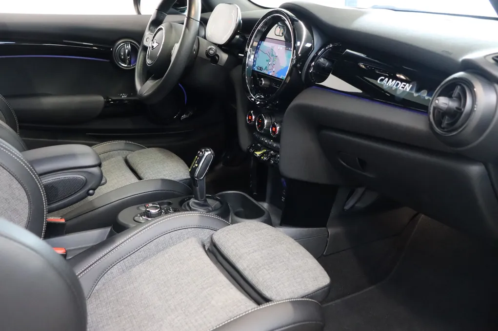 MINI Cooper SE Camden Edition