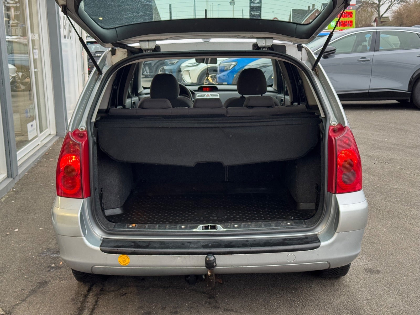 Billede af Peugeot 307 1,6 XR stc.