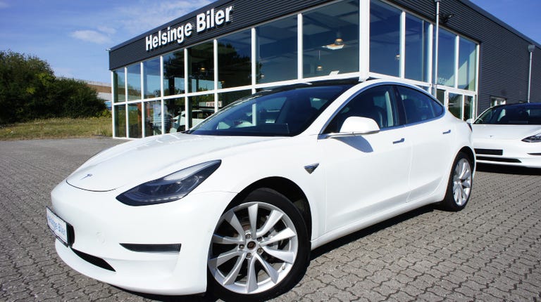 Tesla Model 3 Long Range AWD