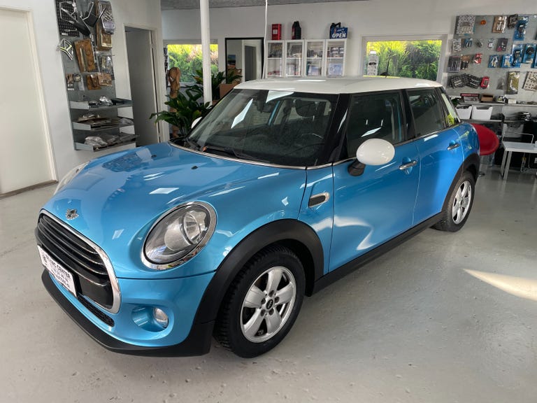 MINI Cooper 