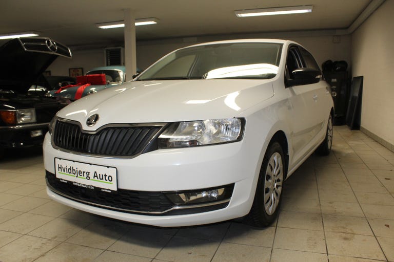 Skoda Rapid TSi 95 Ambition Spaceback