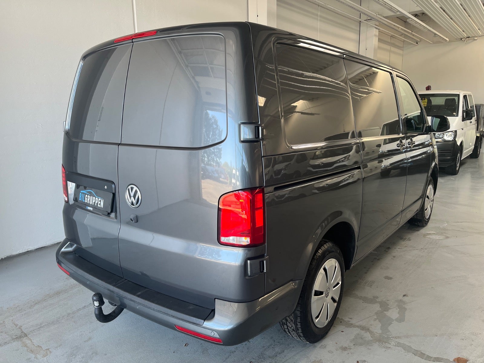 Billede af VW Transporter 2,0 TDi 150 Kassevogn DSG kort