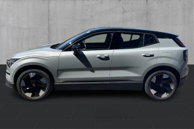 Volvo EX30 Extended Range Ultra 2025