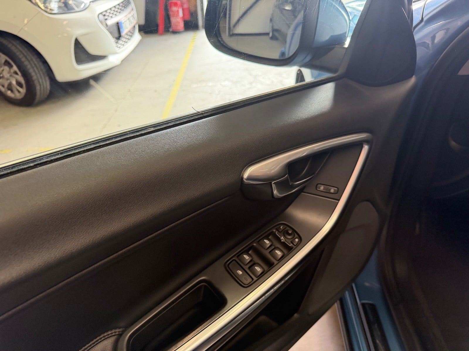 Volvo V60 D2 120 Momentum Eco - billede 10