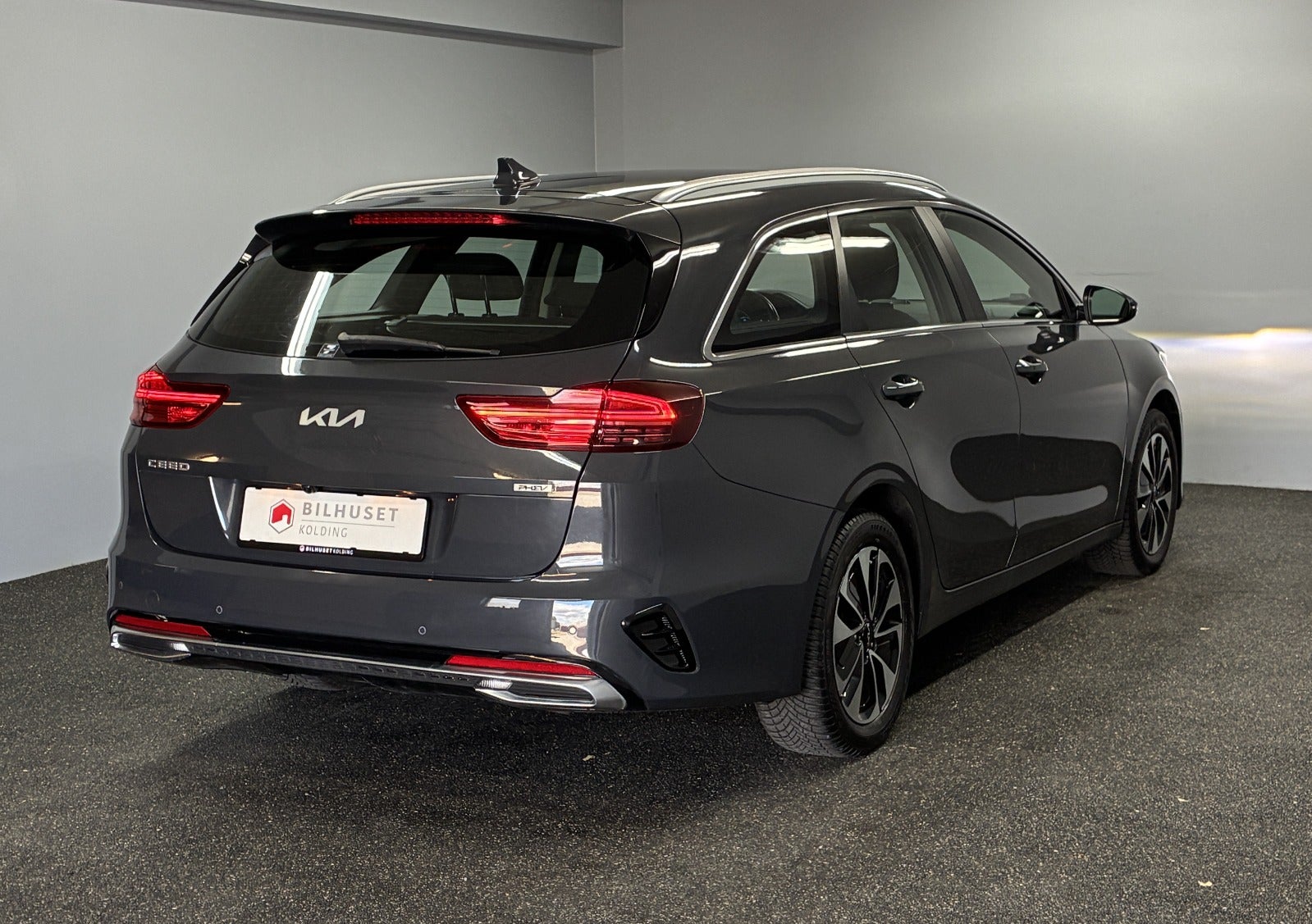 Billede af Kia Ceed 1,6 PHEV Prestige SW DCT