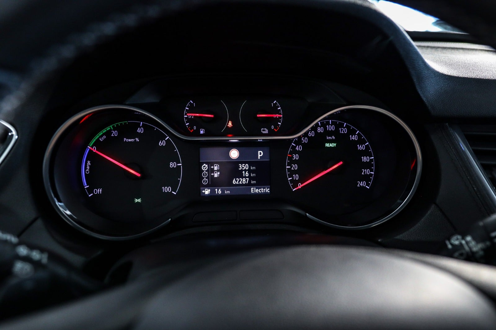 Billede af Opel Grandland X 1,6 Hybrid4 Impress aut.