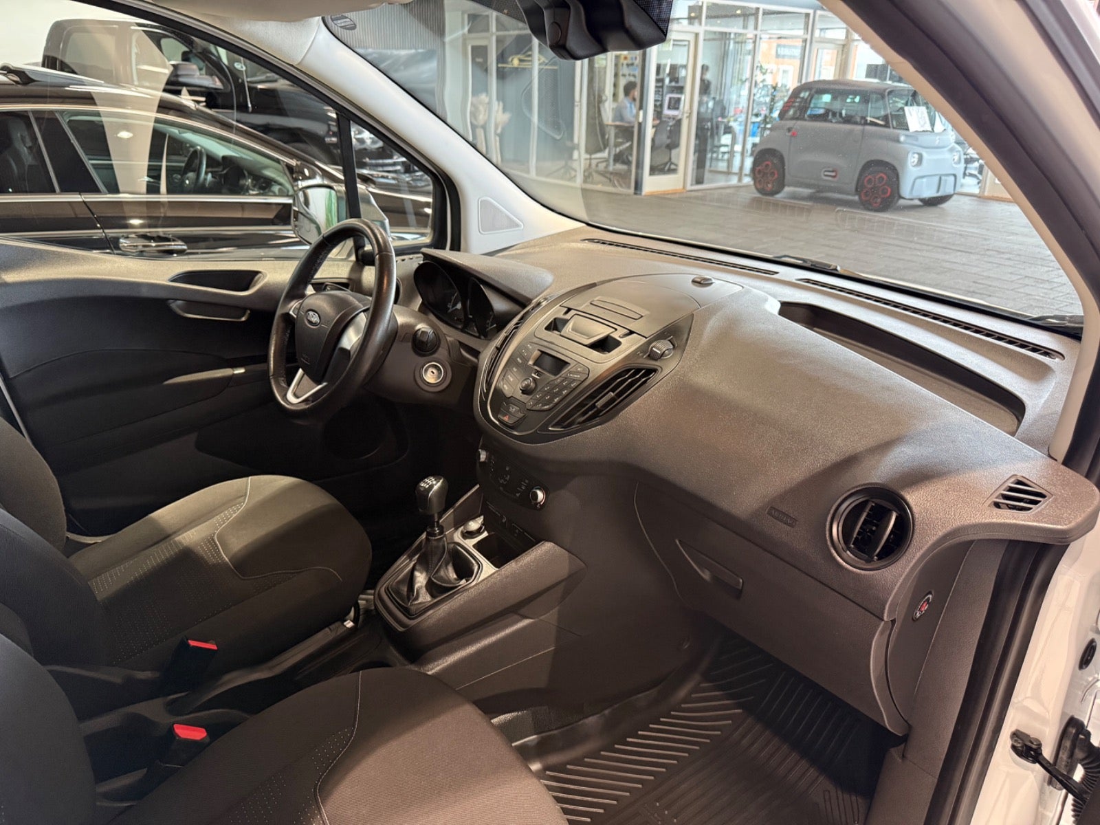 Billede af Ford Transit Courier 1,5 TDCi 75 Trend