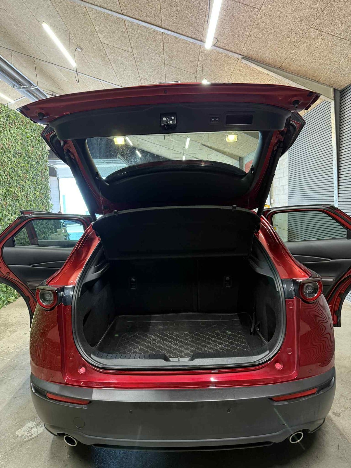 Billede af Mazda CX-30 2,0 e-SkyActiv-G 150 Cosmo Tech aut.