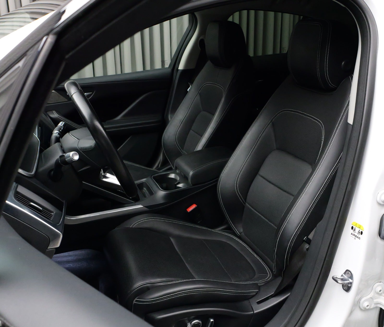 Jaguar I-Pace EV400 HSE AWD