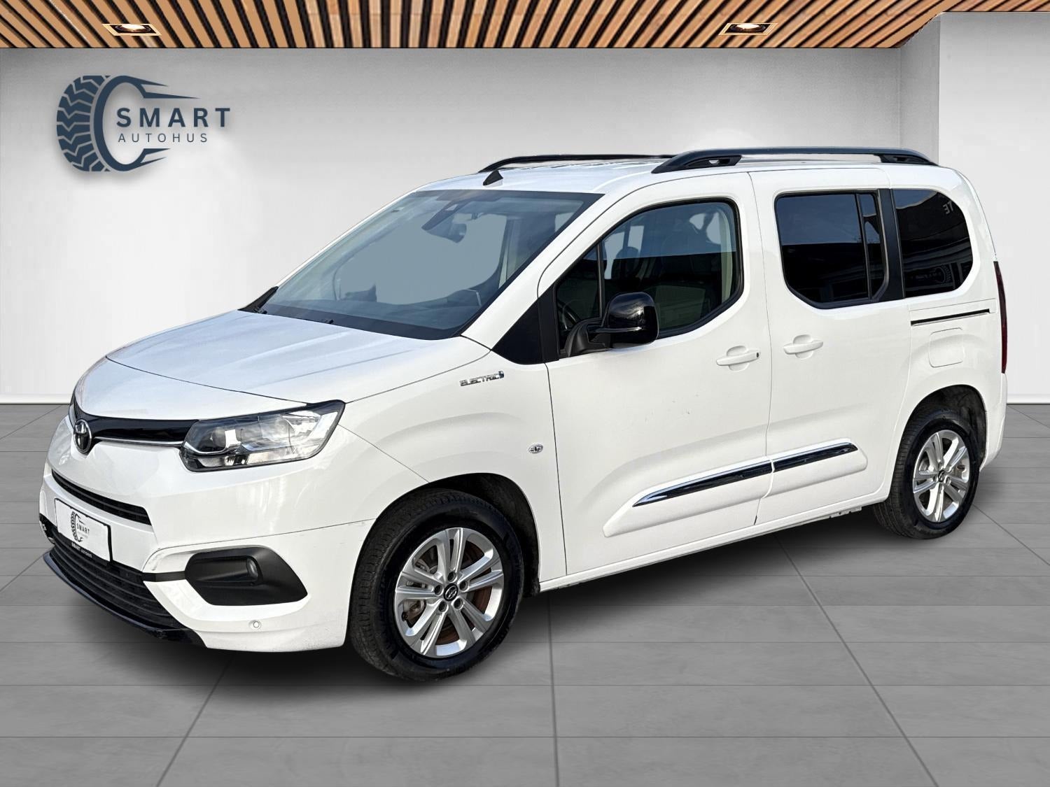 Billede af Toyota ProAce City Verso 50 Medium Family