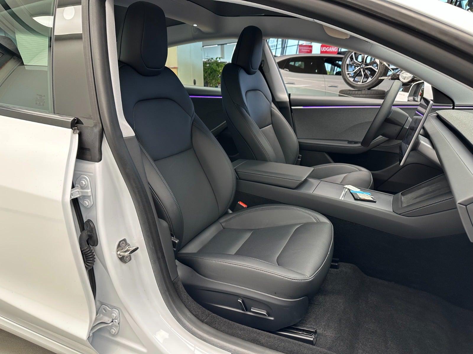 Billede af Tesla Model 3  RWD