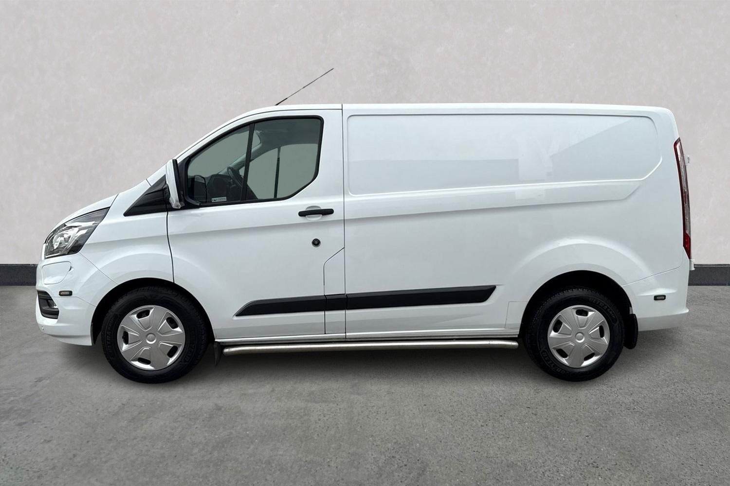 Billede af Ford Transit Custom 340S 1,0 PHEV Trend aut.