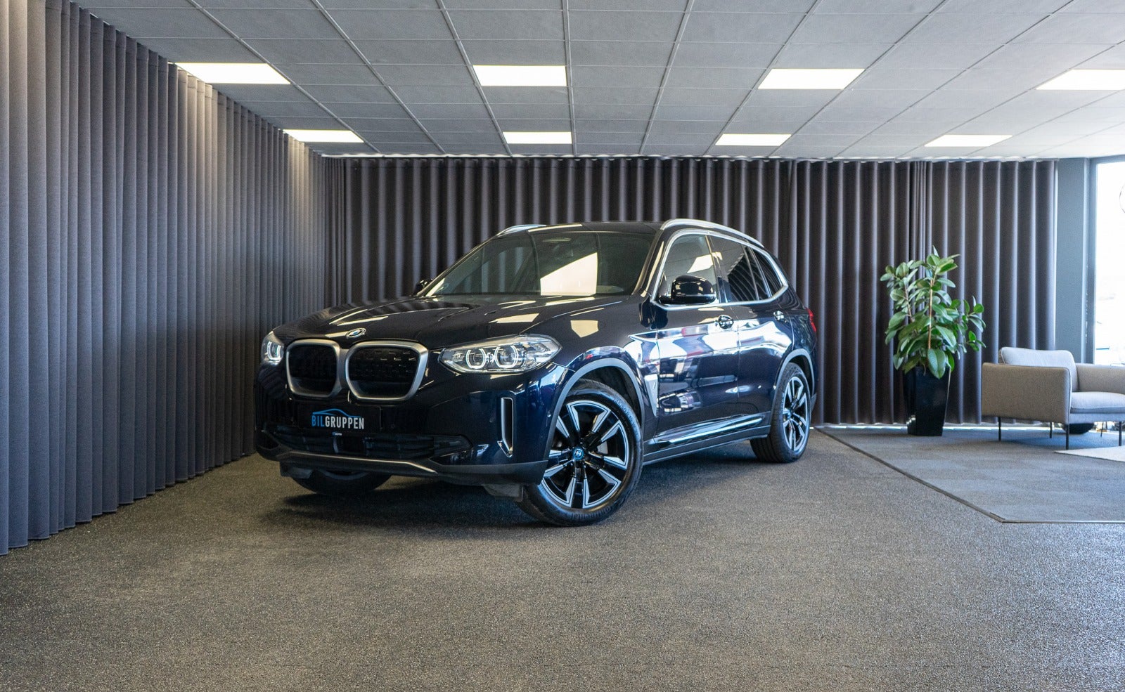 Billede af BMW iX3  Charged