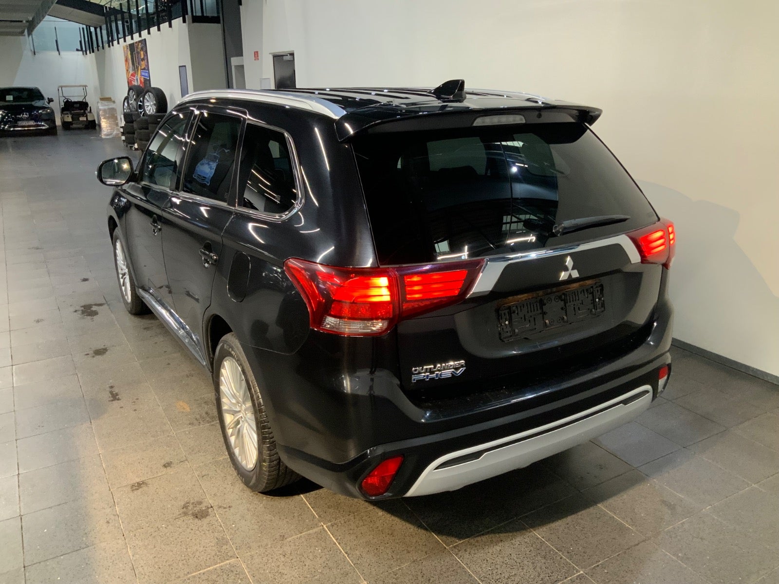 Mitsubishi Outlander (4/8)