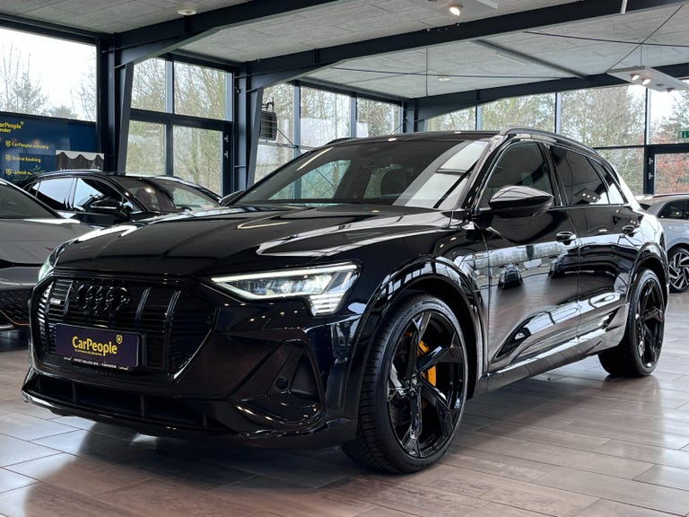 Audi e-tron Black Edition S-line quattro