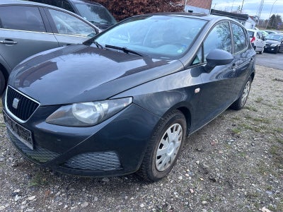 Seat Ibiza 1,4 16V Reference ST 5d