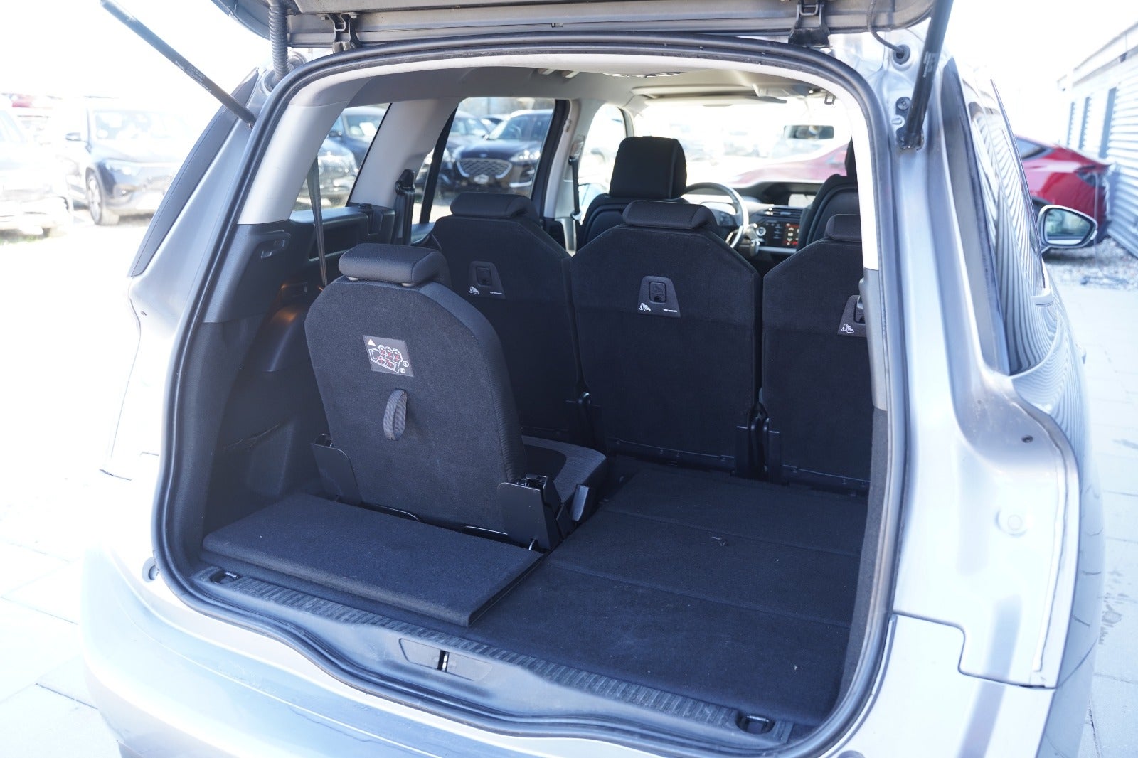 Billede af Citroën Grand C4 SpaceTourer 1,5 BlueHDi 130 Shine 7prs
