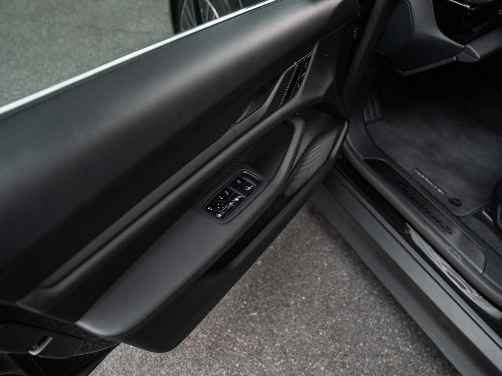 Gallery image 10 of 23