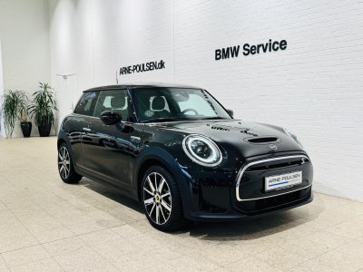 MINI Cooper SE Classic Trim  