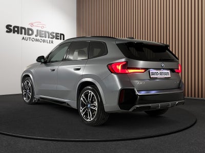 BMW iX1 xDrive30 M-Sport