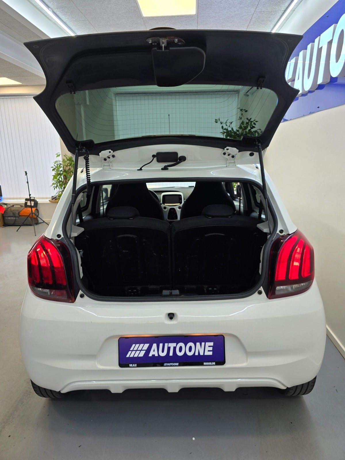 Billede af Peugeot 108 1,0 e-VTi 69 Allure