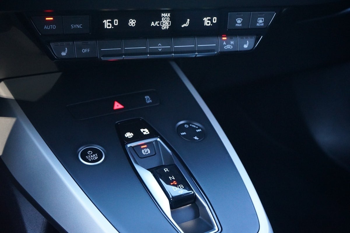 Audi Q4 e-tron Advanced