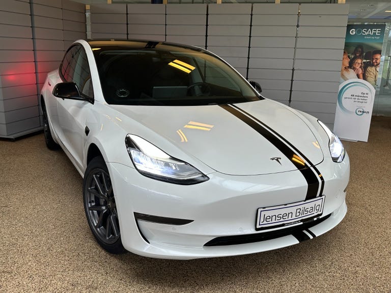 Tesla Model 3 Standard Range+ RWD