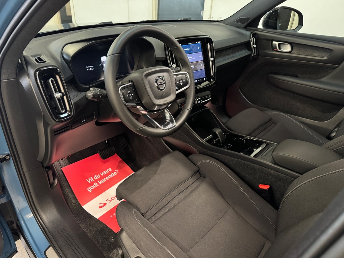 Volvo XC40 P6 ReCharge Core