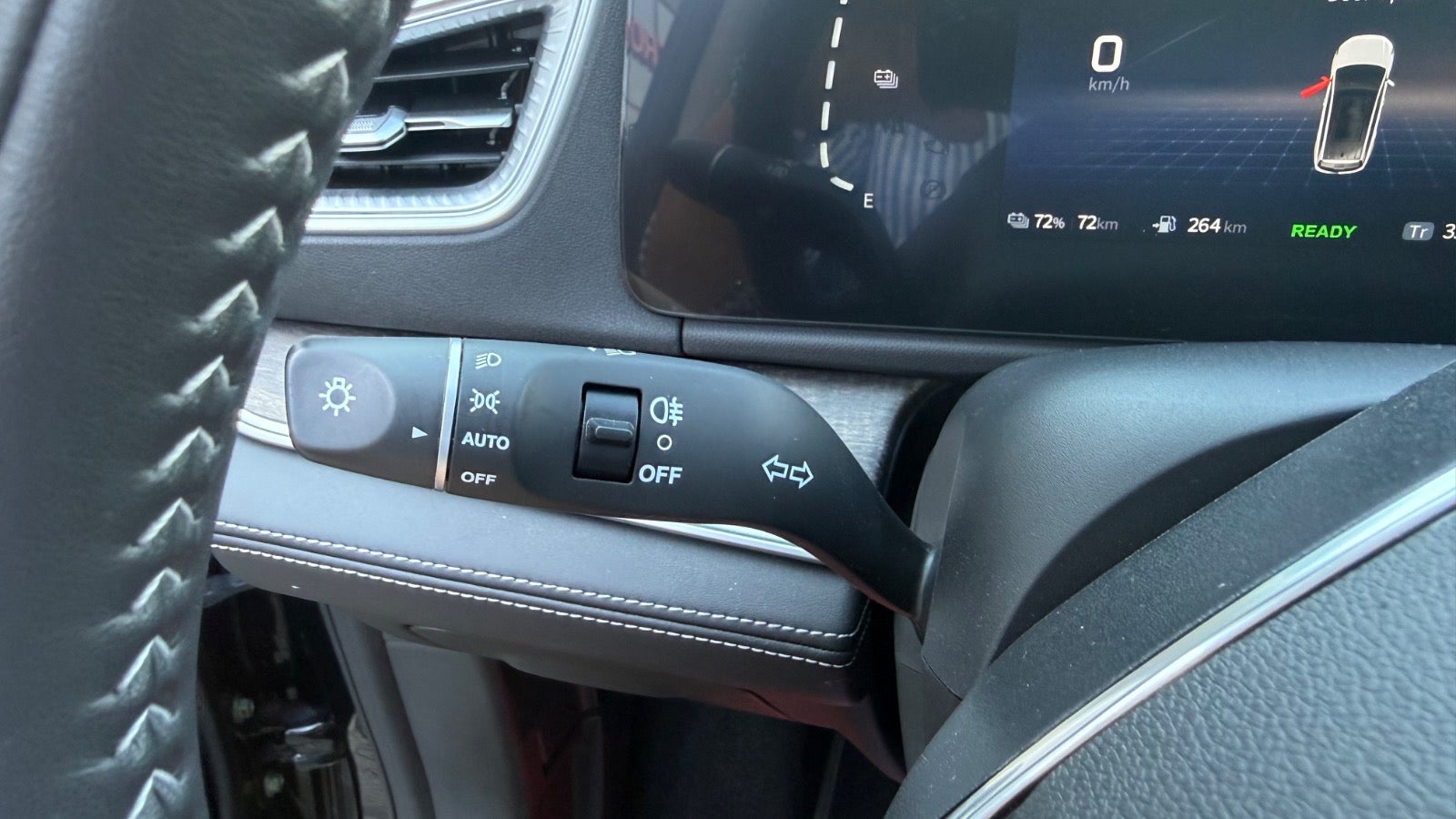 Navor E5 PHEV Rock