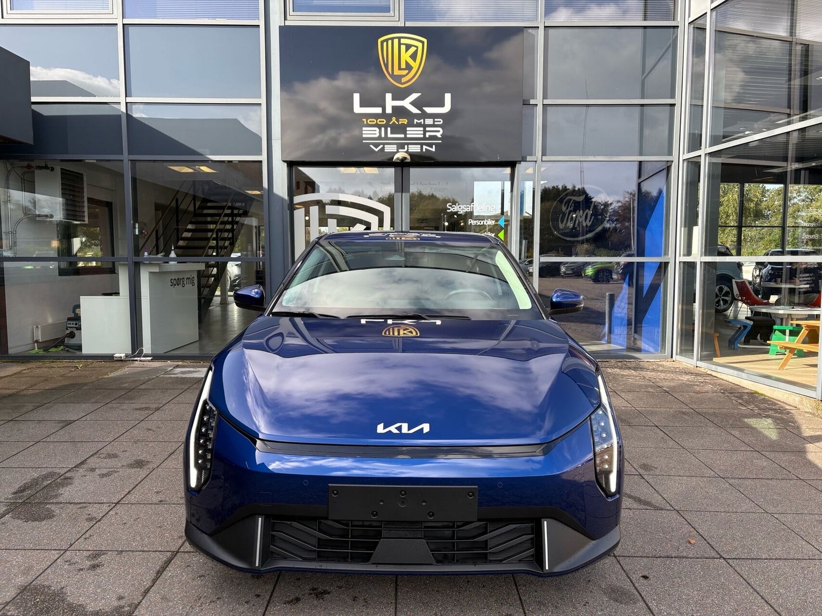 Kia EV4 Long Range Business Plus Fastback