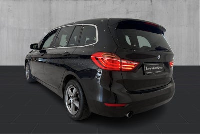 BMW 218i Gran Tourer Advantage - 2