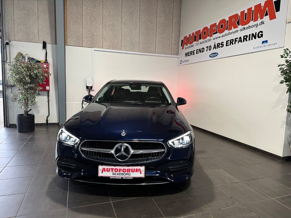 Mercedes C220 d, Billede 2