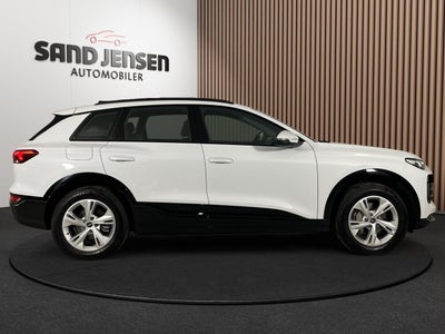 Audi Q6 e-tron Progress performance Van